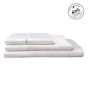 400TC Egyptian Cotton Sateen WHITE Sheet Set by Logan and Mason  Platinum