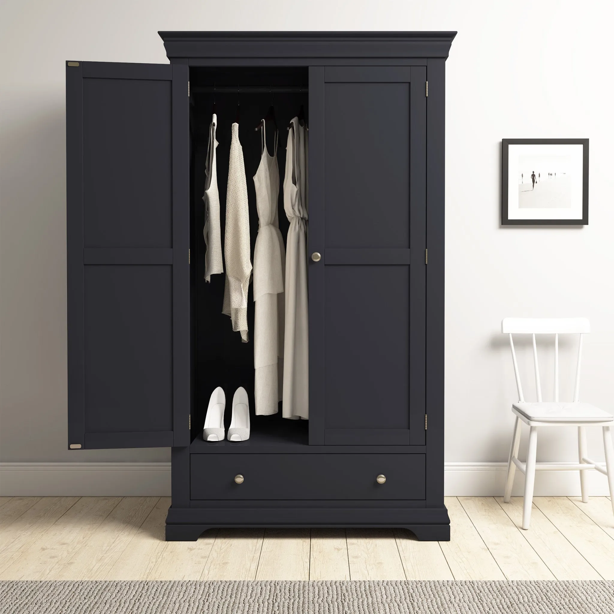 Chalbury Double Wardrobe in Dusky Black