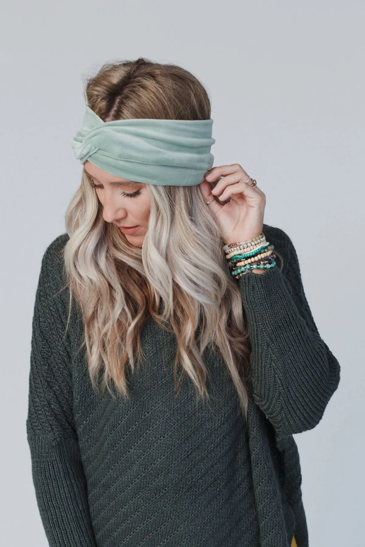 Everyday Velvet Headband - Sage