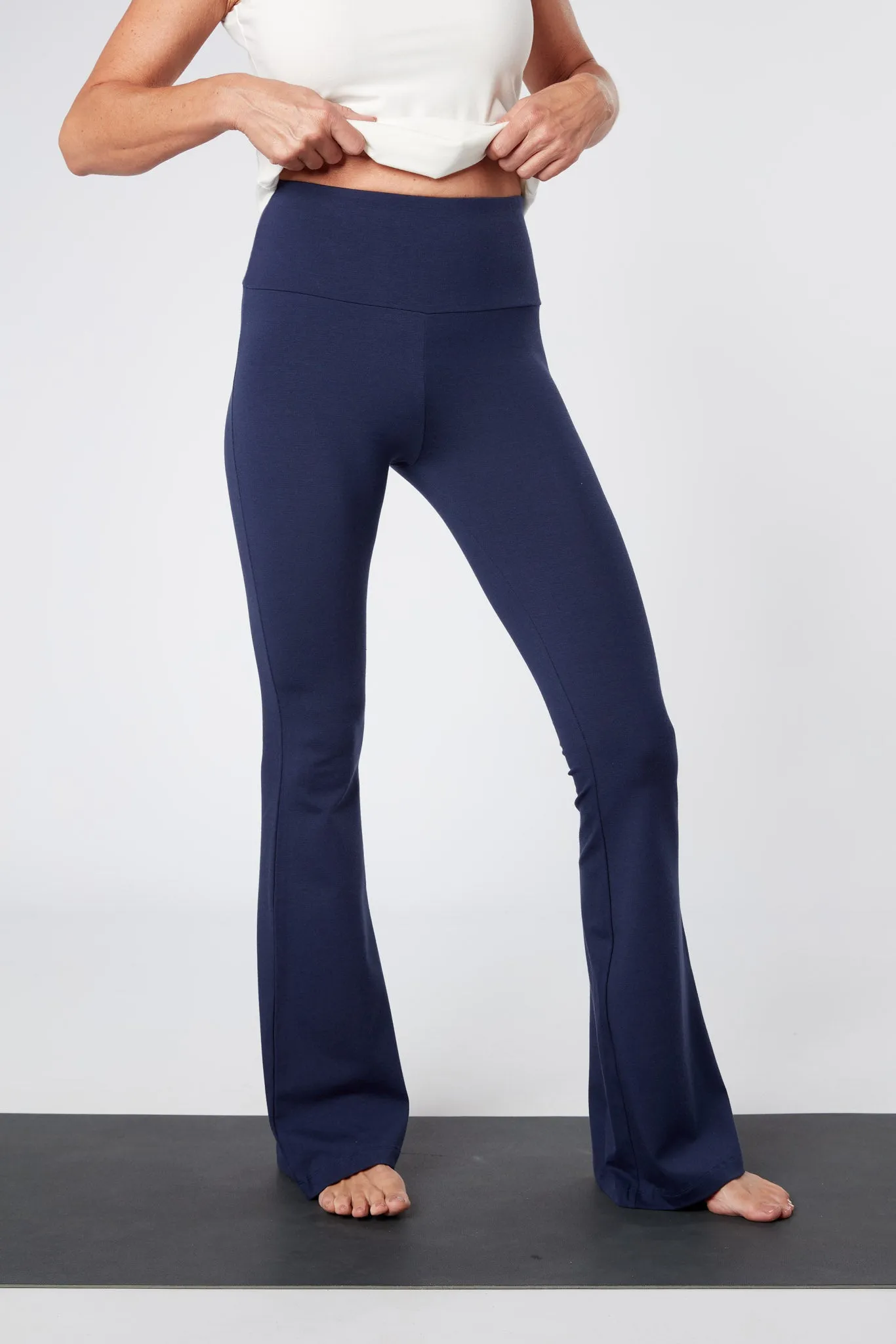 Flared Pant - Navy