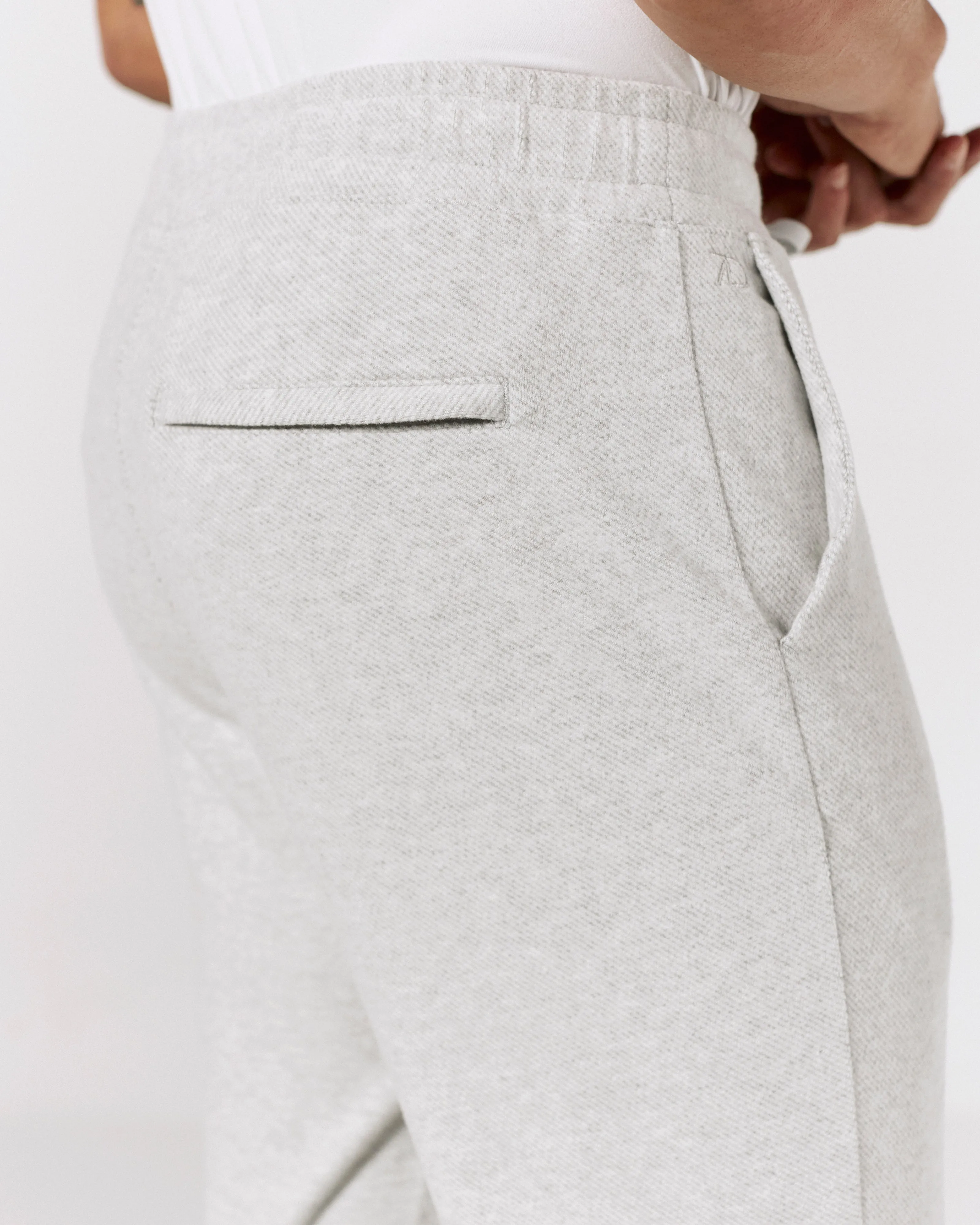 Generation Relaxed Jogger in Ecru
