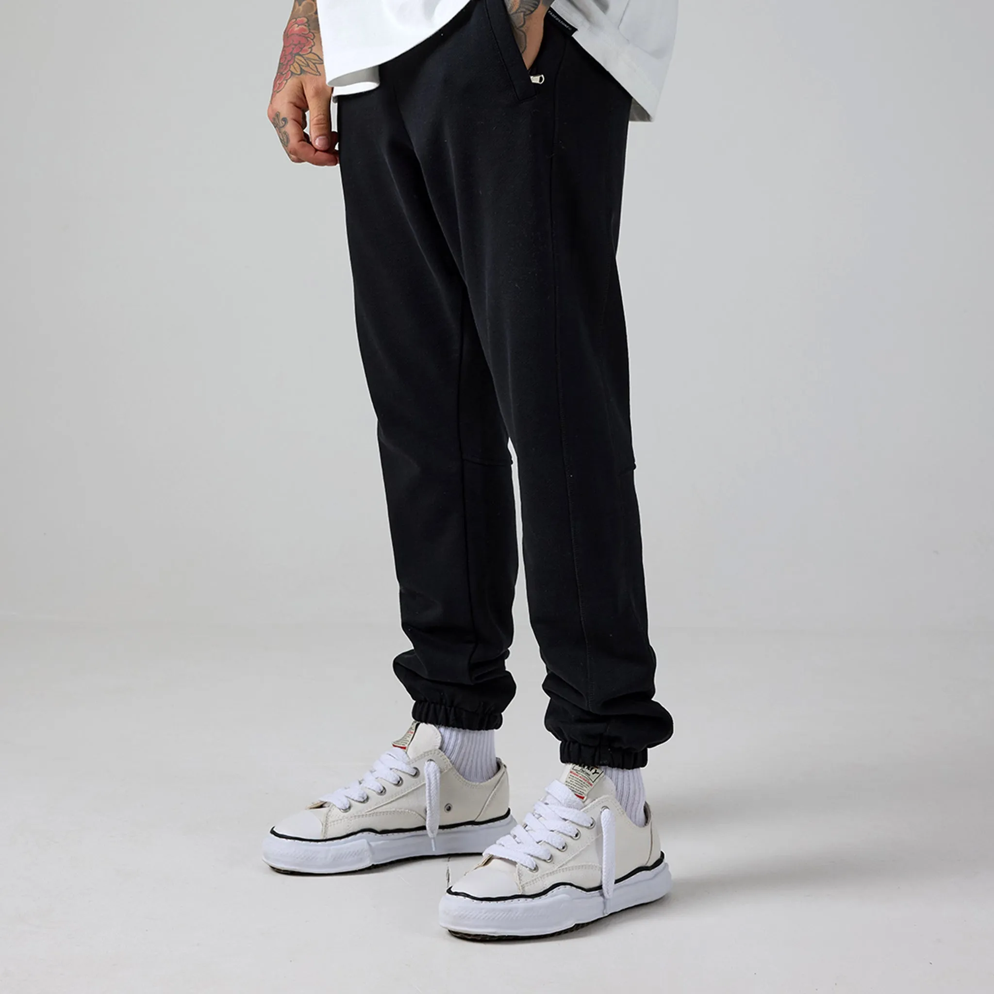 Heavyweight Cuffed Jogger | Black