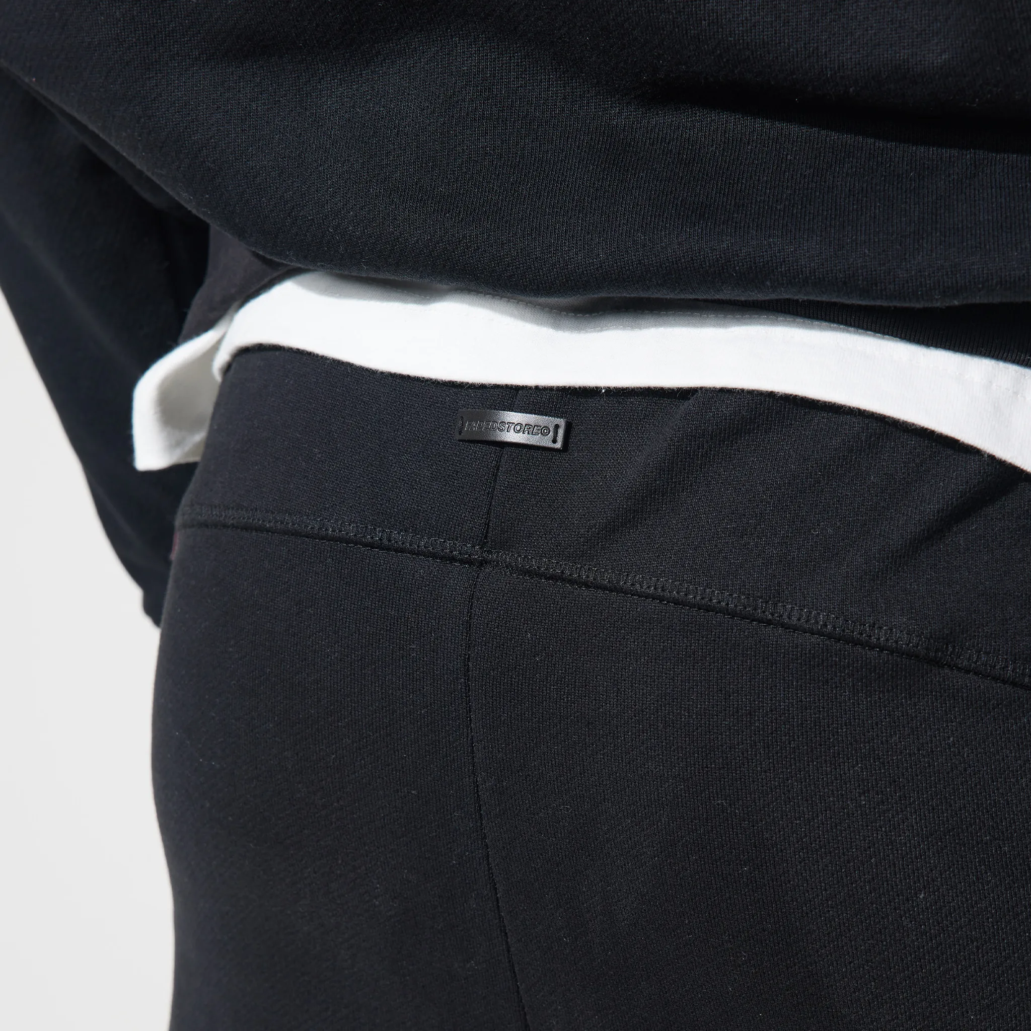 Heavyweight Cuffed Jogger | Black