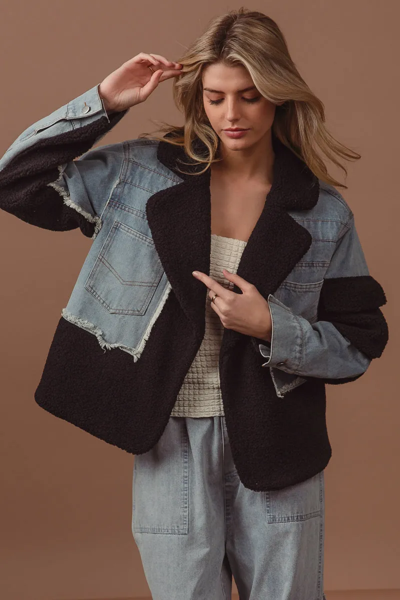 IT2147G-01 | DENIM AND FLEECE MIX MATCH JACKET