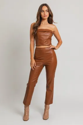 Le Lis Faux Leather Straight Pants