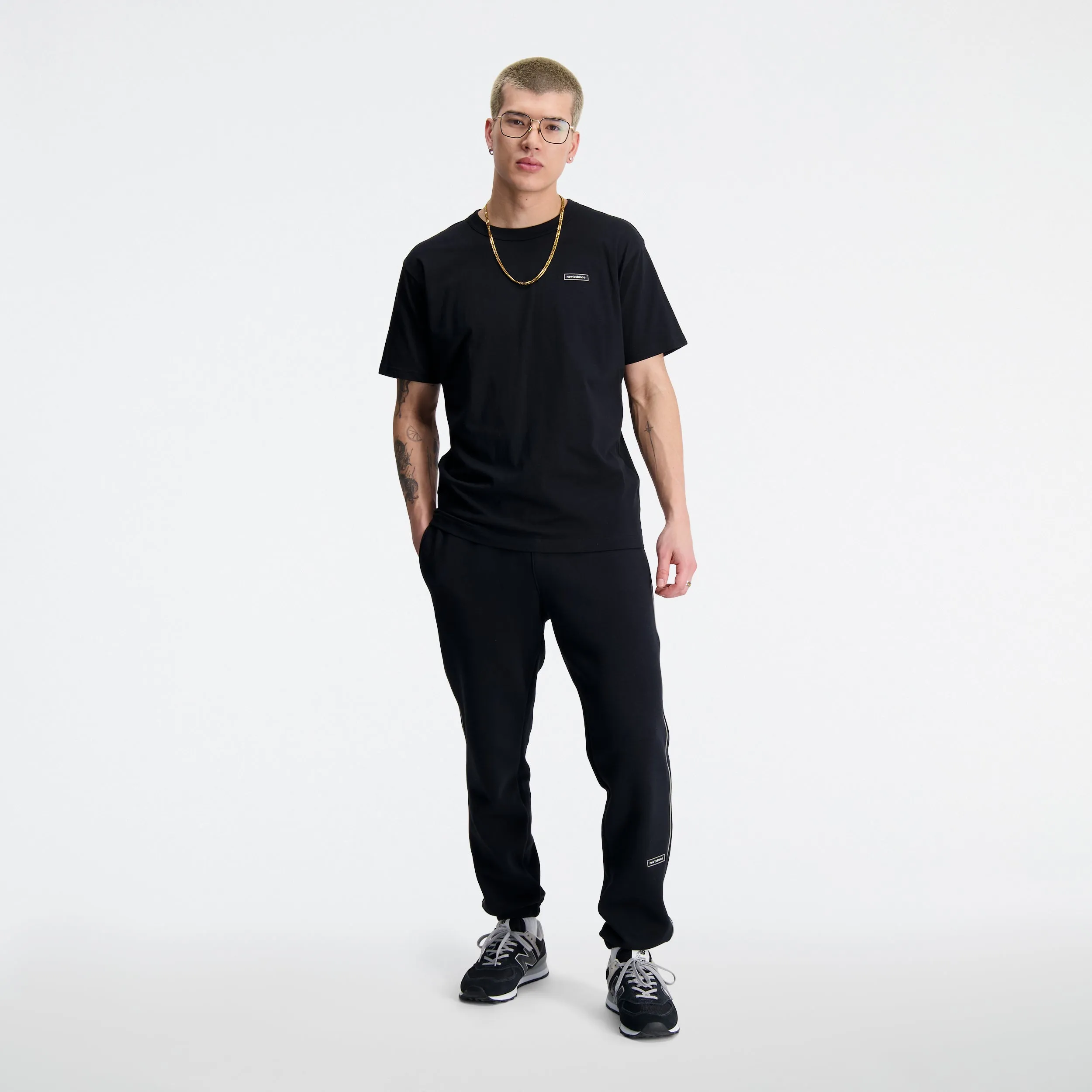 NEW BALANCE Essentials Winter T-Shirt