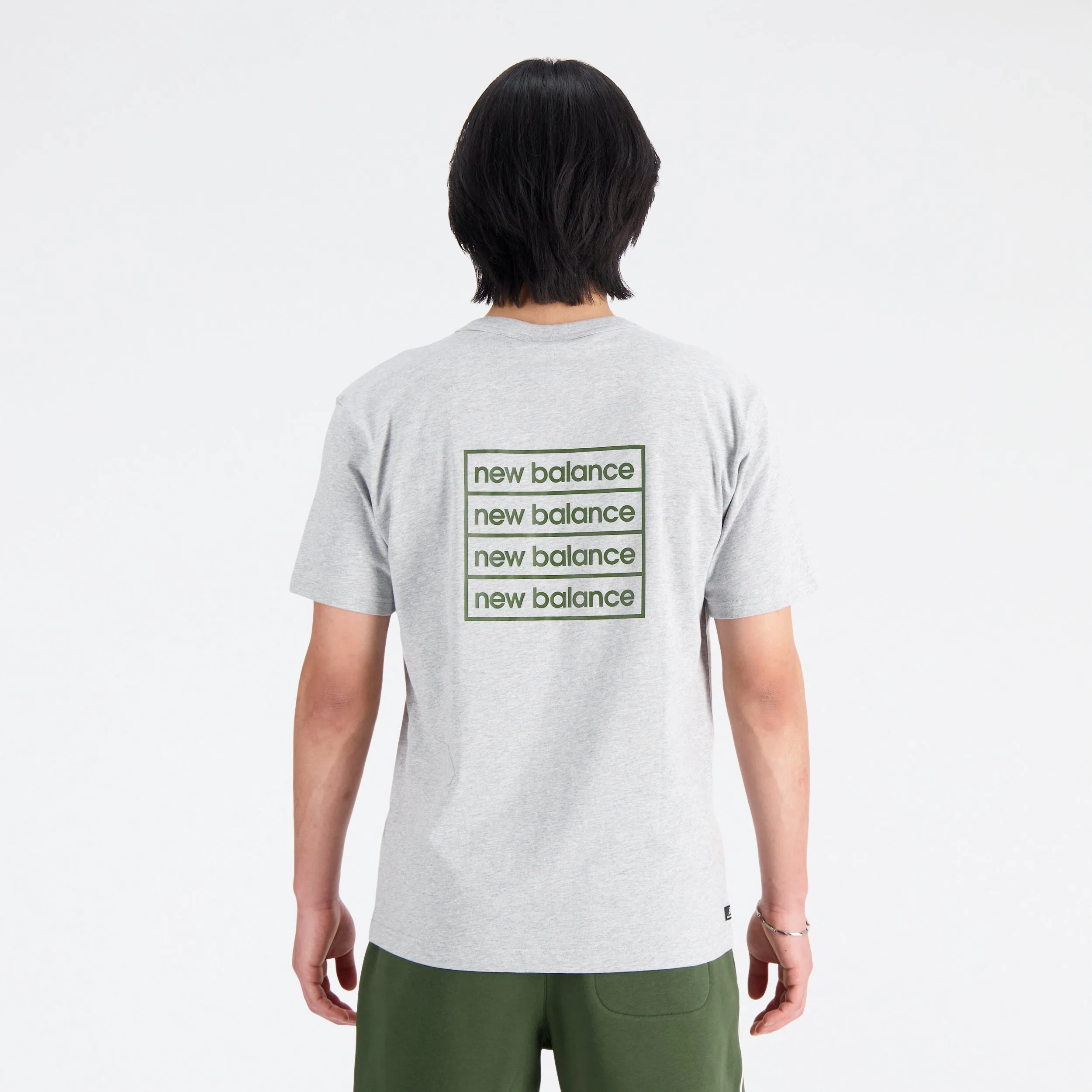 NEW BALANCE Essentials Winter T-Shirt