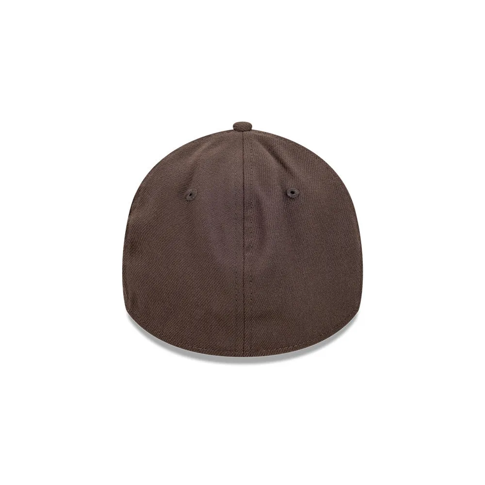 New Era 39Thirty Essentials Brown Suede