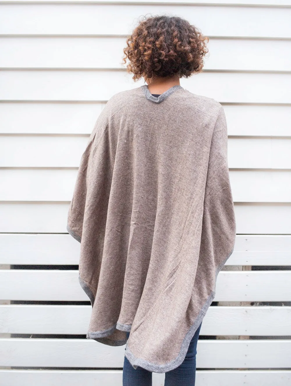Zoé Cape